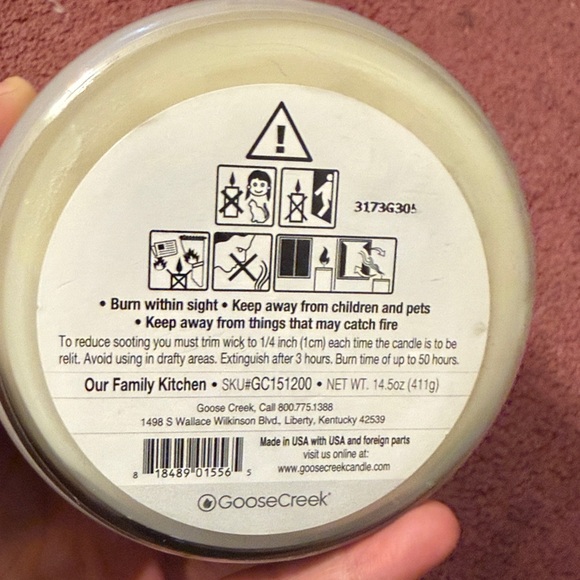 New Goose Creek Our Family Kitchen Candle - Cream - Picture 4 of 4